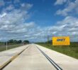 O Governo do Estado anunciou a construção da primeira rodovia totalmente pavimentada com concreto no Mato Grosso do Sul